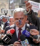 „Lupul își schimbă părul, dar năravul, ba!”  Preda Dumitru, preşedintele Partidului Dreptăţii Social European îl acuză pe   Liviu Dragnea şi  Ilie Mario Rafael  că au vrut să-i fure  partidul