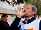 www.ziarulatak.ro “Trompeta” Dacian Cioloş, mesaj pentru USR-PLUS în turul II: Să iasă la vot şi să îl voteze pe Klaus Iohannis