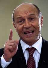 www.ziarulatak.ro Incepe distractia. Traian Băsescu a anunțat candidatii pentru locale 