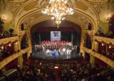 www.ziarulatak.ro „Inginerii financiare” la Opera din Iași. Managerul, înfierat de fostul contabil șef Două milioane de lei la „Fantoma de la Operă”?