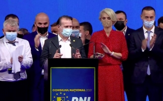 cum-sunt-impartite-functiile-de-conducere-in-partidul-pnl-alaturi-de-florin-citu-49393-1.jpg