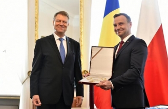 pre-edintele-poloniei-in-vizita-oficiala-la-bucure-ti-andrzej-duda-va-fi-primit-de-klaus-iohannis-la-palatul-cotroceni-1.jpg