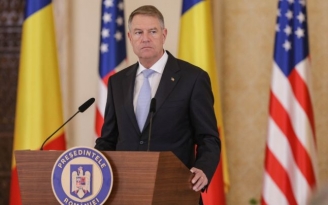 pre-edintele-romaniei-klaus-iohannis-a-promulgat-legea-offshore-privind-exploatarea-gazelor-din-marea-neagra-50707-1.jpg