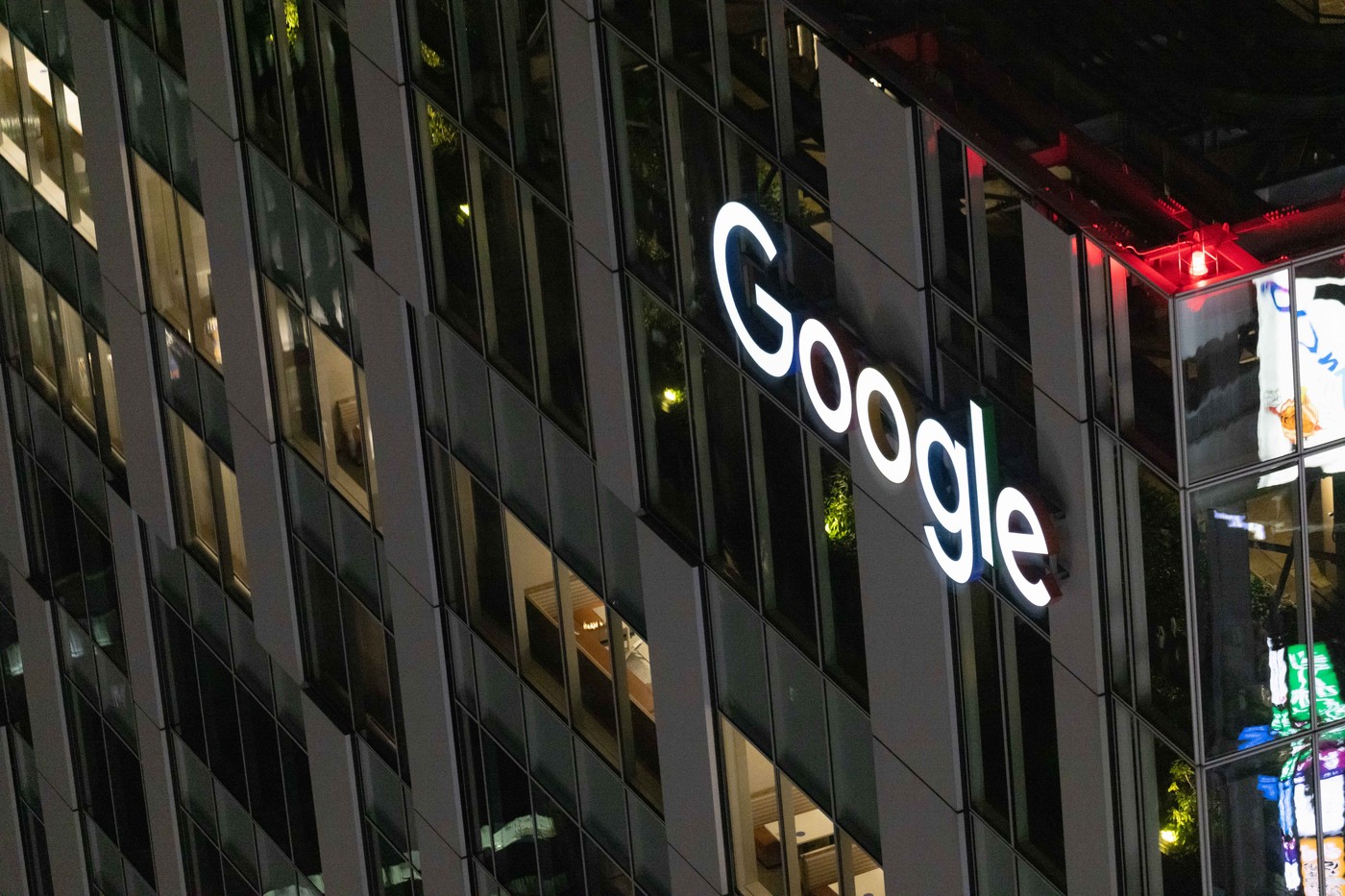 Google își schimbă politica privind spamul în UE pentru a evita o posibilă amendă