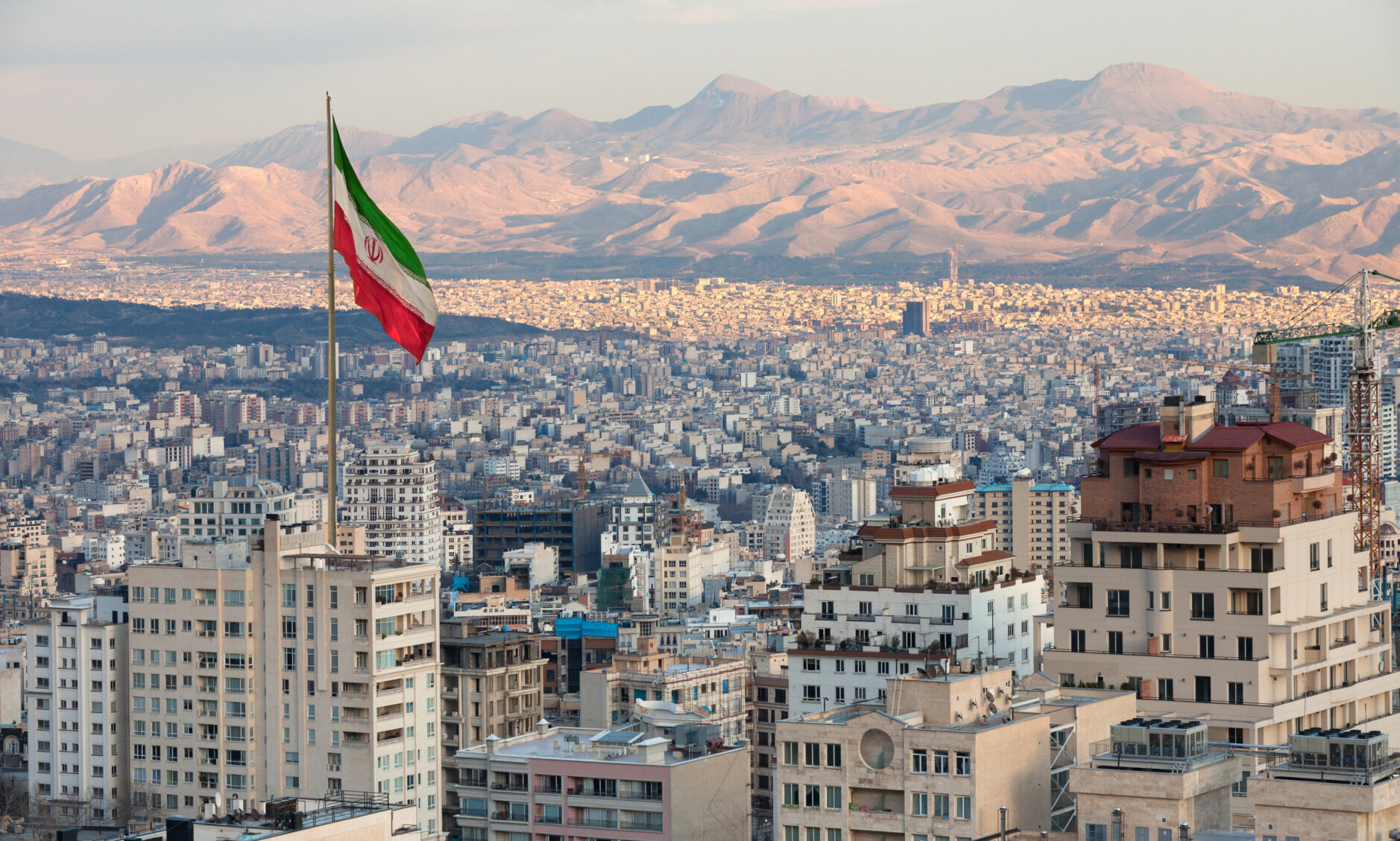 Iranul confirmă reținerea unui cleric care a cerut înlocuirea Republicii Islamice