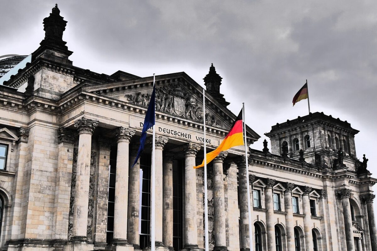 Posibil sabotaj al rețelei electrice în Germania. 12 dispozitive explozive au fost descoperite
