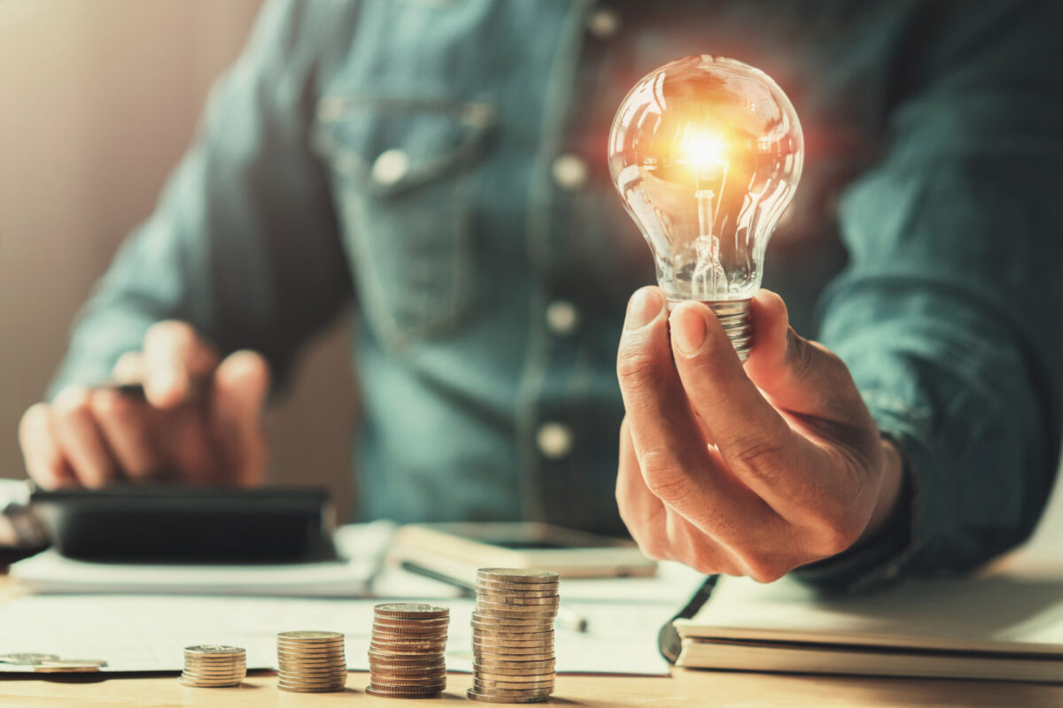 România pune la dispoziție 150 de milioane de euro pentru stocarea energiei. Ce companii pot primi finanțare