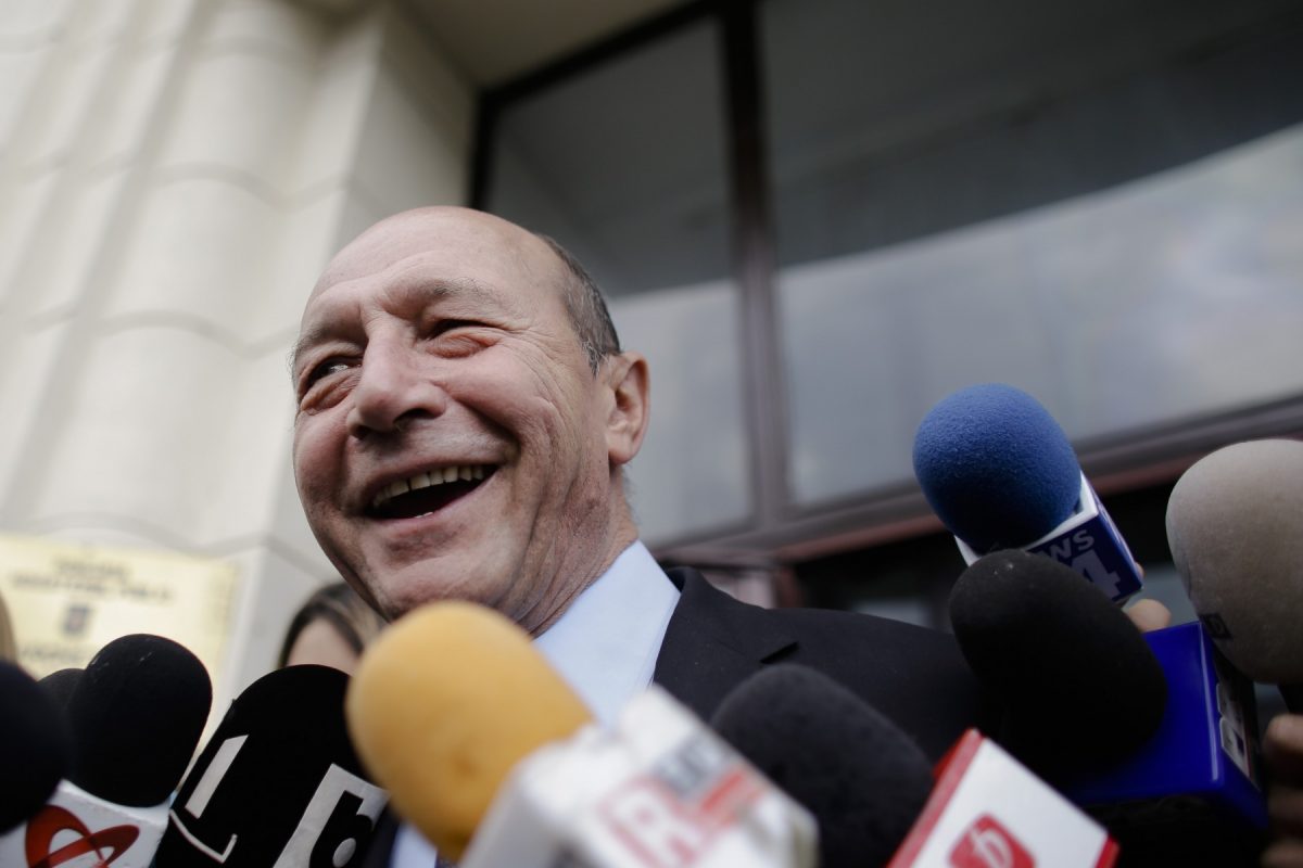 VIDEO Băsescu despre Siegfried Mureșan: ”L-am cunoscut la PPE, era în delegația cu care venea doamna Merkel” / ”Afirmații că ar fi fost spion german sunt de un ridicol total” / ”Eu n-am cerut bani nimănui”