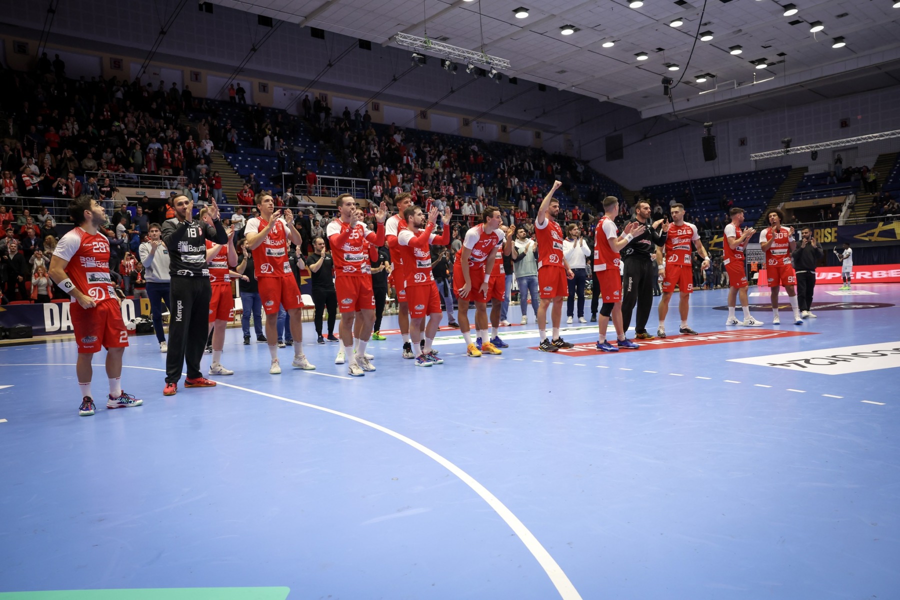 Campioana Dinamo debutează în noul sezon din Liga Campionilor la handbal masculin