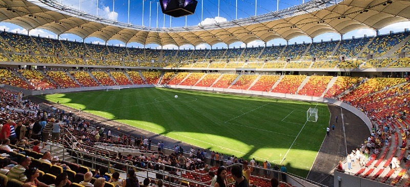 PMB schimbă gazonul de pe Arena Națională cu 2 milioane de lei după concertele și festivalurile din această vară. Întreținerea stadionului costă 30 de milioane de lei pe an