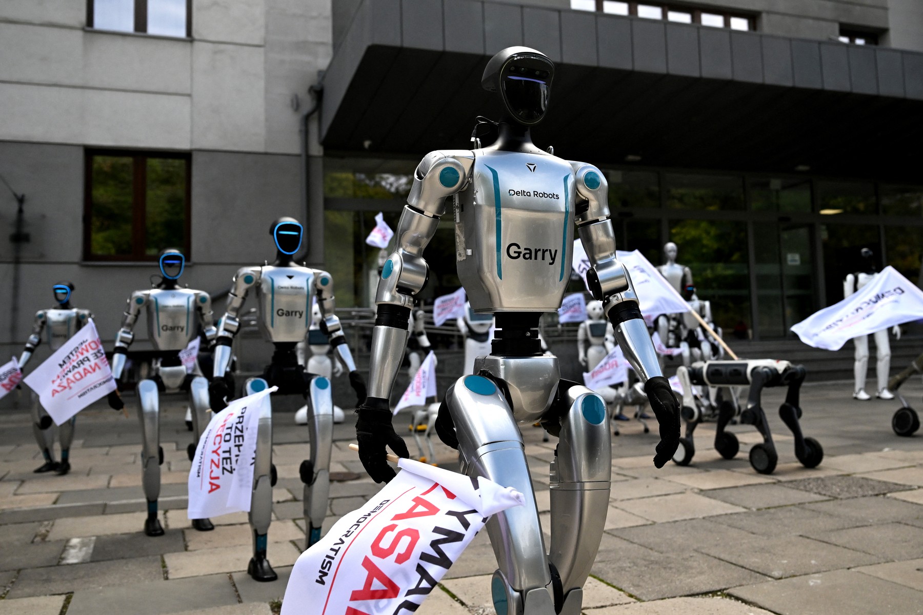 Protest al roboților împotriva inteligenței artificiale, în Polonia