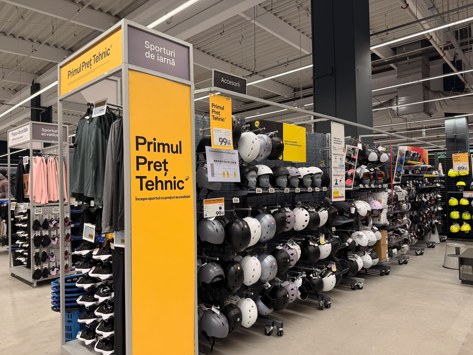 Decathlon estimează o creștere de 20% în 2026 pentru gama de produse sportive accesibile. Categoria generează 10% din vânzările retailerului