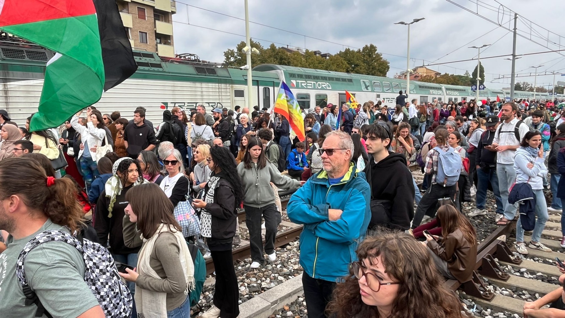 Proteste în Italia față de costul vieții, organizate de sindicate și opoziție