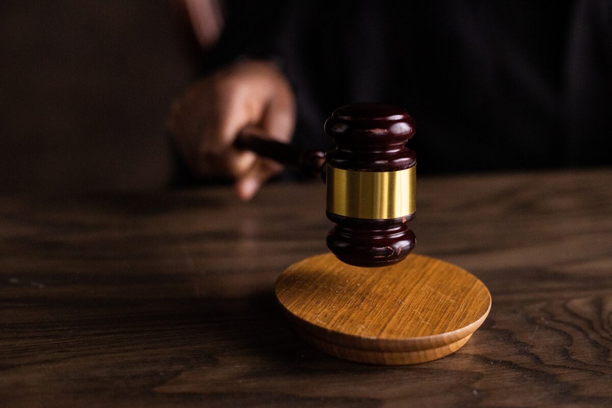 Medic chirurg din Craiova, condamnat definitiv pentru ucidere din culpă într-un dosar privind decesul unui pacient