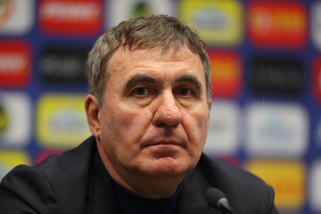 „Hagi va renunța la o serie de jucători”, spune Mircea Sandu, fost șef al FRF