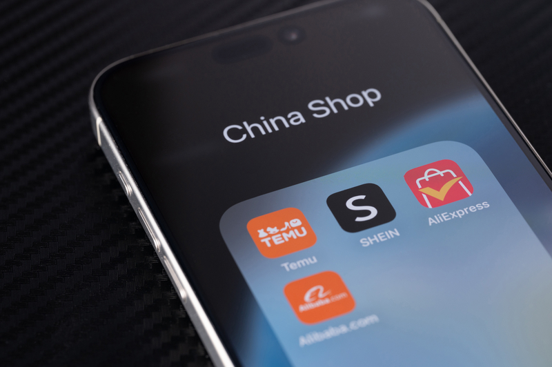 Dispare taxa de 25 de lei pentru coletele Temu, Shein și AliExpress. Ce taxe vor plăti românii pentru comenzile din afara UE de la 1 noiembrie