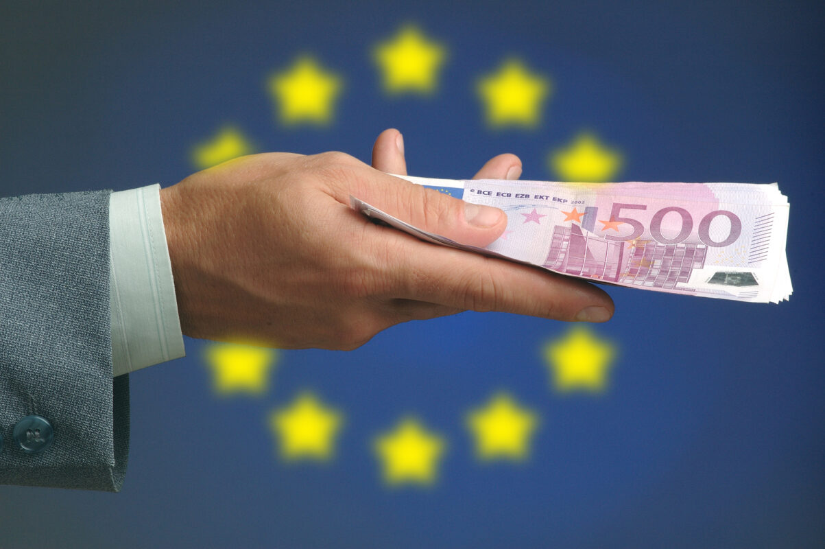 Proiectul european SystemEU aduce 7,55 milioane de euro în România pentru digitalizare și inovație