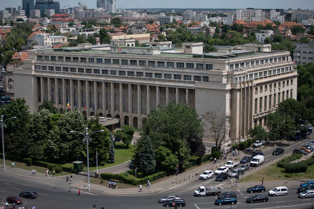 G4Media: Ce nume de miniștri sunt discutate în PSD: Daniel Zamfir sau Bogdan Ivan, la Energie/ Marian Neacșu, condamnat definitiv și reabilitat, la Interne (Surse)